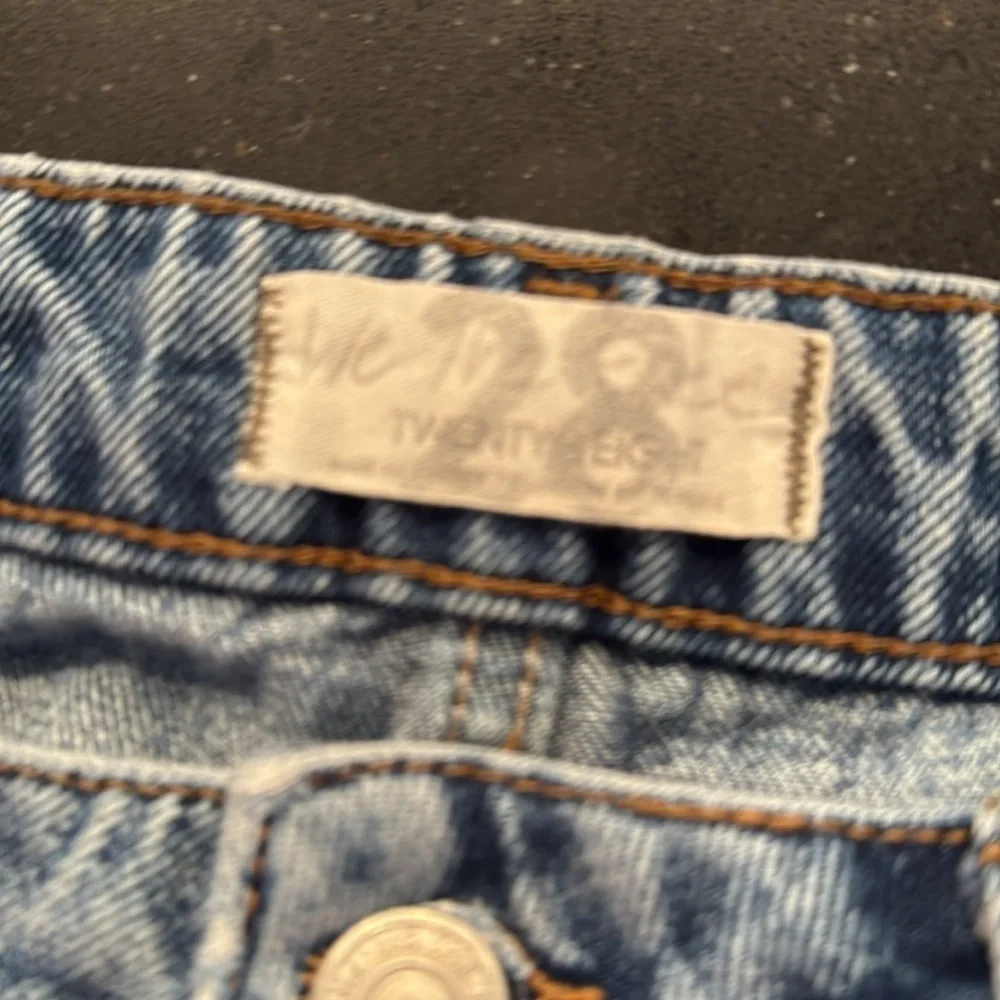 Free People Dakota Straight Leg Jeans SZ 28